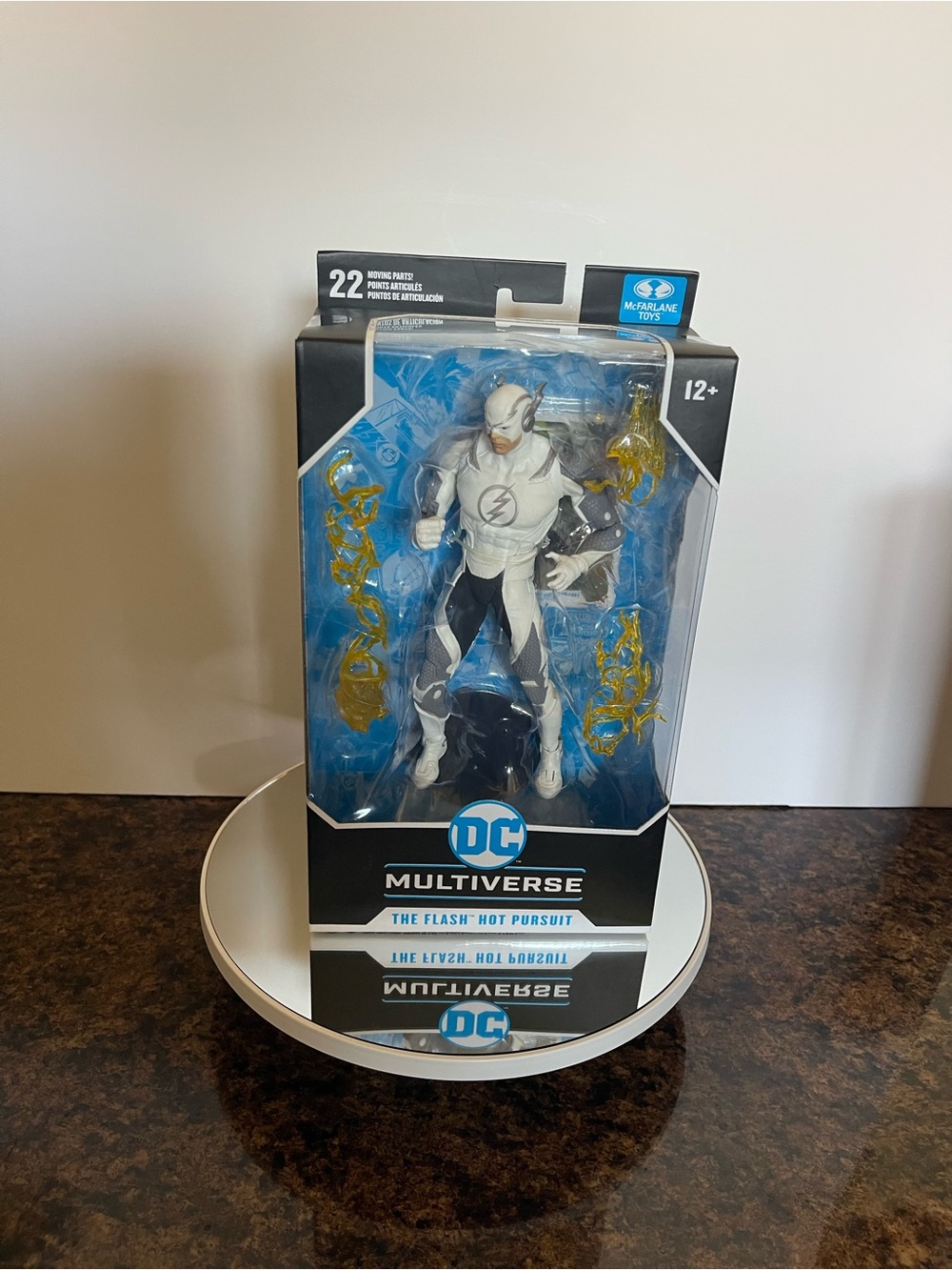 DC Multiverse The Flash Hot Pursuit Action Figure - White, Black, Gold